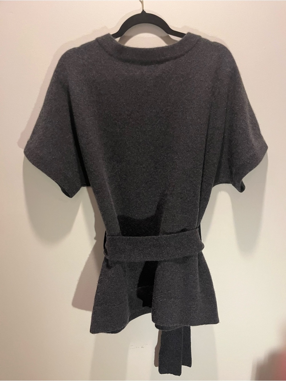 Demylee Cashmere Charcoal Short-Sleeve Belted Crewneck Sweater Vest Tunic Sz S - Picture 4 of 7